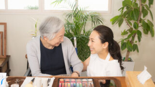 介護×美容という新しい選択肢 ~いま注目される”ケアビューティスト”という働き方~
