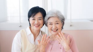 介護や医療の現場で活躍するビューティーケアワーカーとは？仕事内容・活躍の場・なる方法までやさしく解説